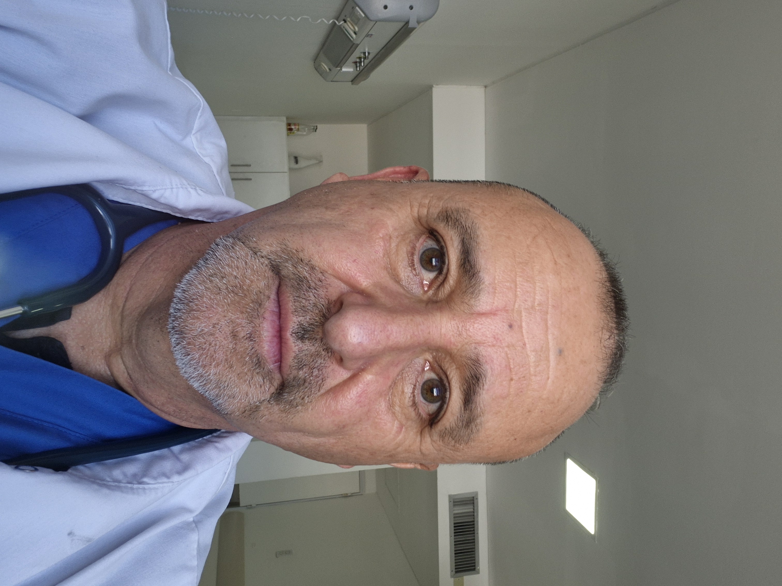 Foto de Dr. Gabriel Pujales